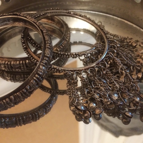 Vintage Metal Bangles - Picture 2 of 3